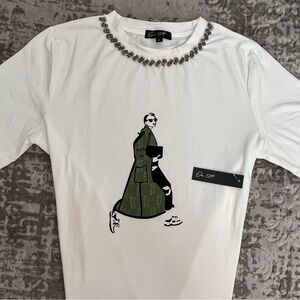 ON 12TH Bejeweled Neckline Shirt Girl in Green Trench Coat w/ Bag Design (M)